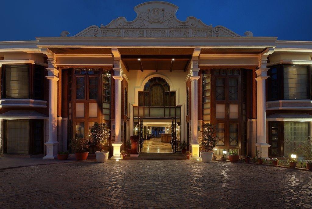 Main entrance of Hotel Ramada Mussoorie.